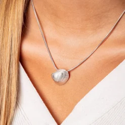 Anhänger "kleine Herzmuschel"